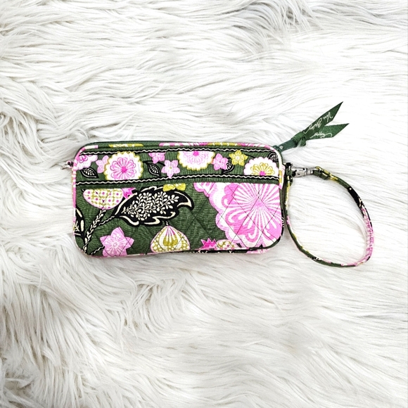 Vera Bradley Handbags - Vera bradely wristlet  wallet